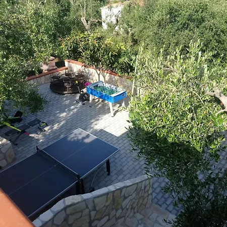 Holiday home Mit Garten Und Kinderschwimmbad *